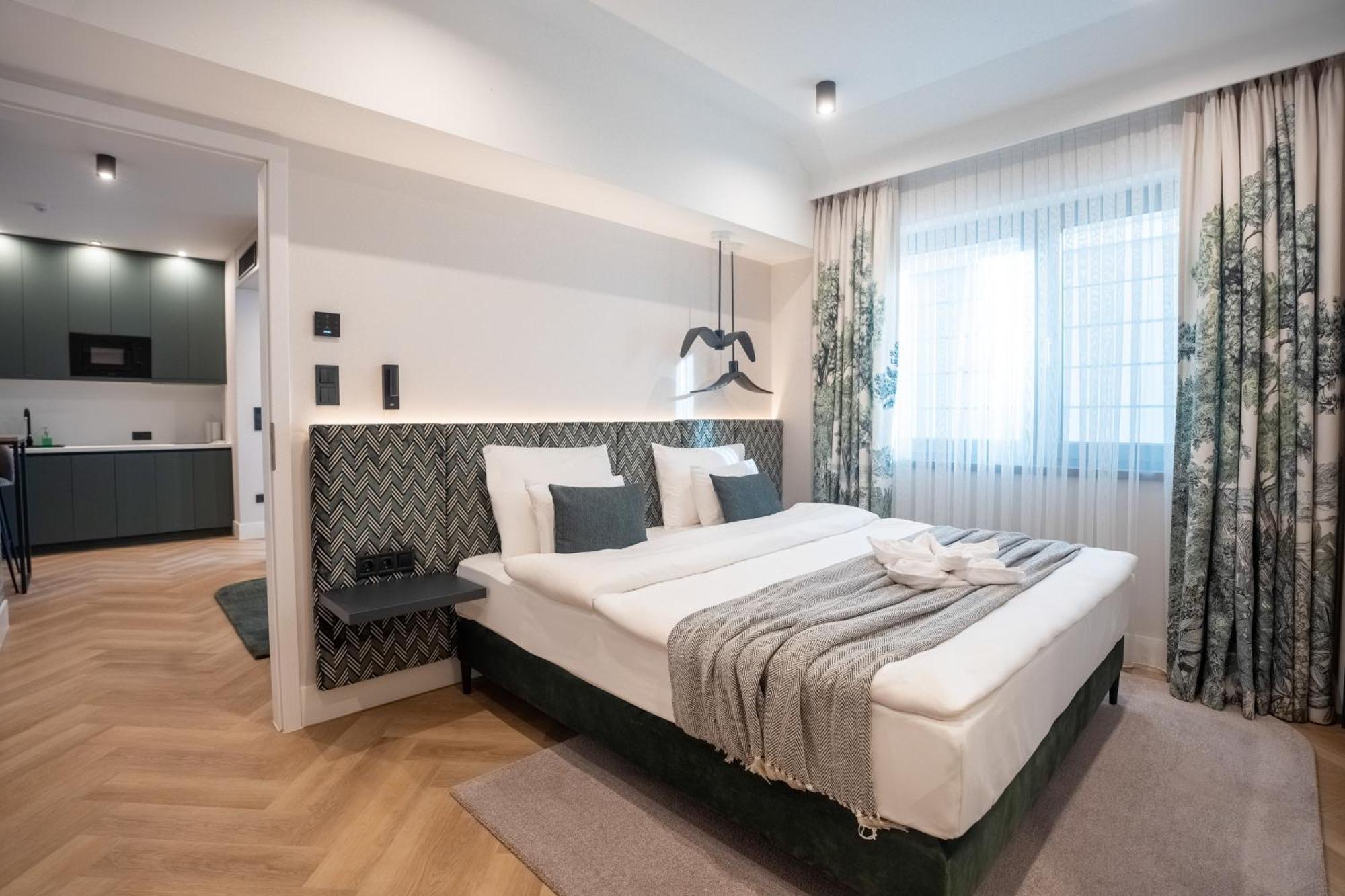 Larum Balatonfuered - Adults Only Bagian luar foto